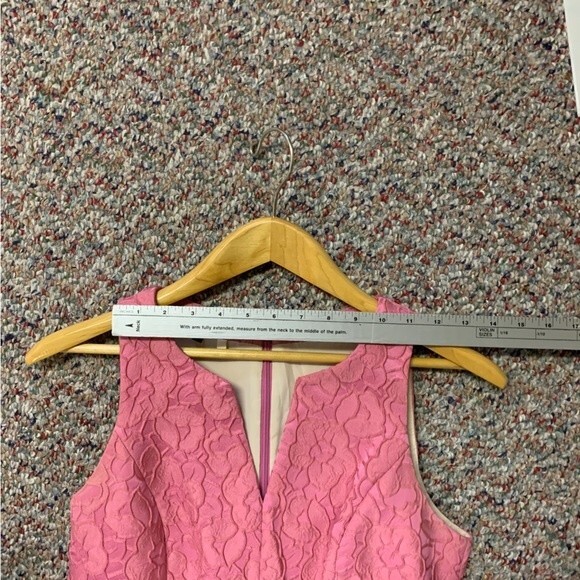 4.Collective Anthropologie Rose Pink Floral Jaquard V-Neck Sleeveless Dress Sz 6 - Picture 9 of 12